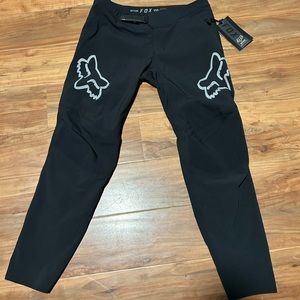 Youth Defend Bike Pants